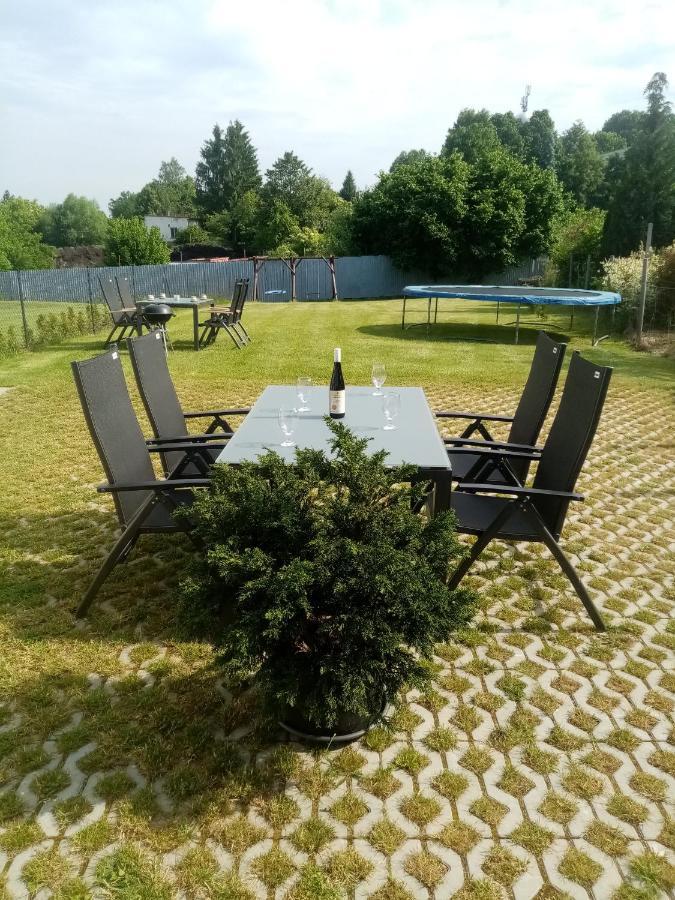 Apartmany Kohoutek A Slepicka V Novohradskych Horach Nove Hrady  Luaran gambar