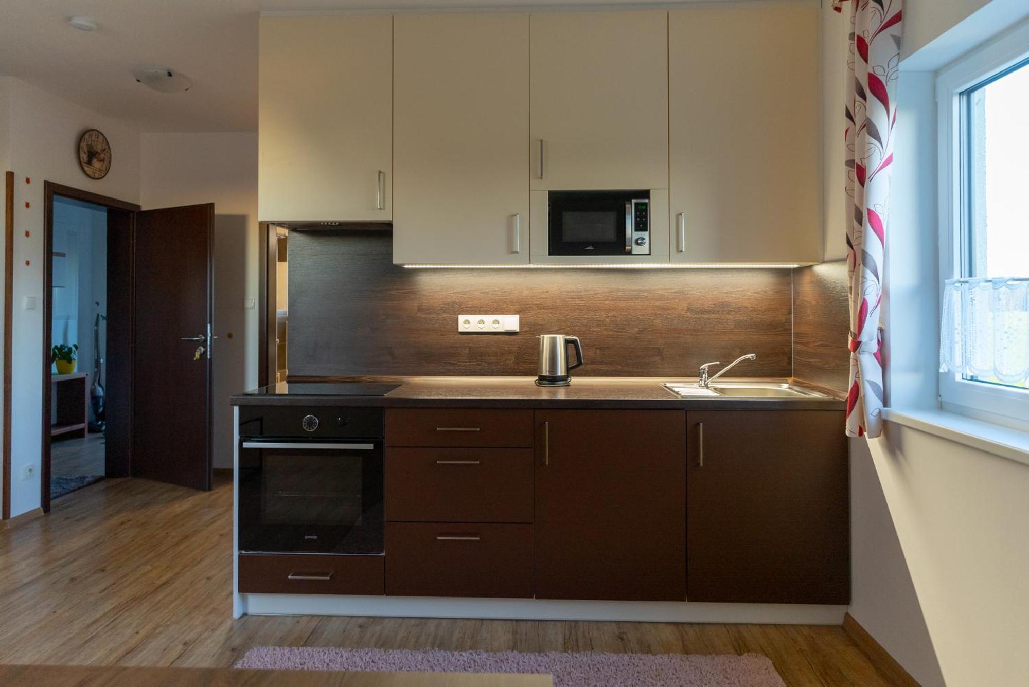 Apartmany Kohoutek A Slepicka V Novohradskych Horach Nove Hrady  Luaran gambar